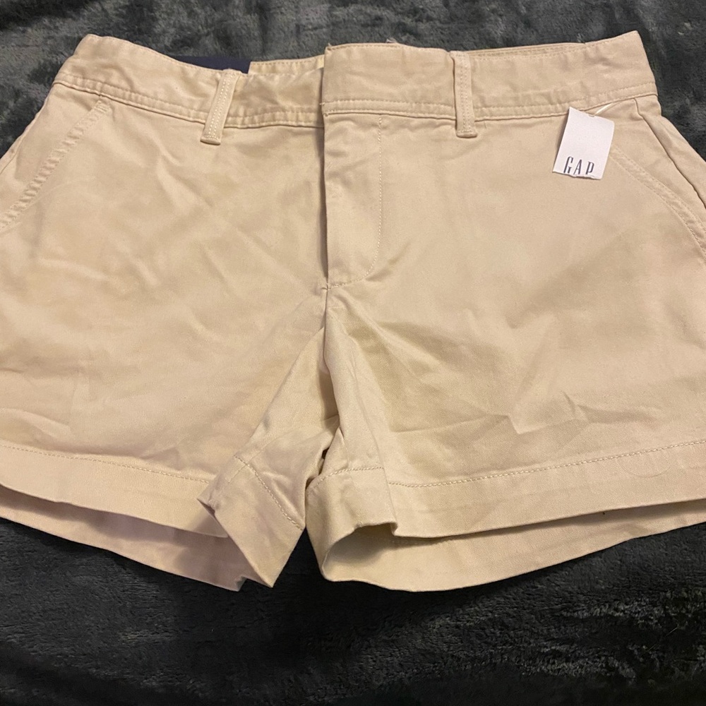 Gap City shorts. NWT